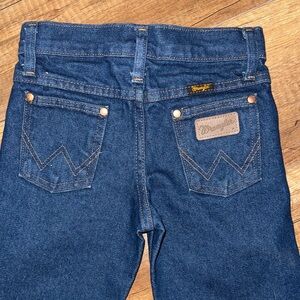 Kids Wrangler straight leg Classic Blue Jeans